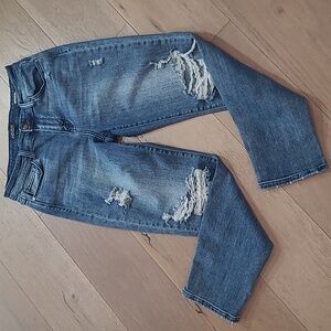 Judy Blue Jeans Women's sz 9/29 Boyfriend Fit Mid Rise Distressed Denim Jeans